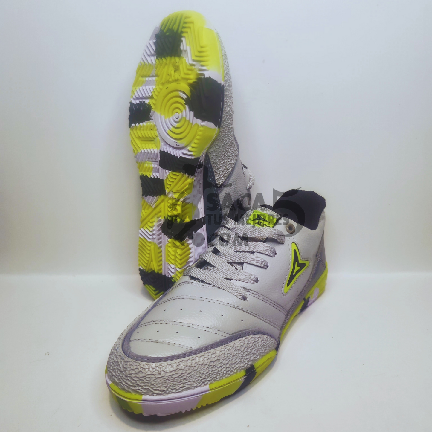 Zapatillas para Microfutbol y Futsal Alcon 2025