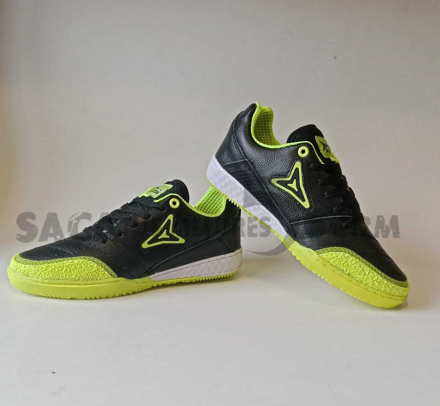 Zapatillas para Microfutbol y Futsal Alcon 2025