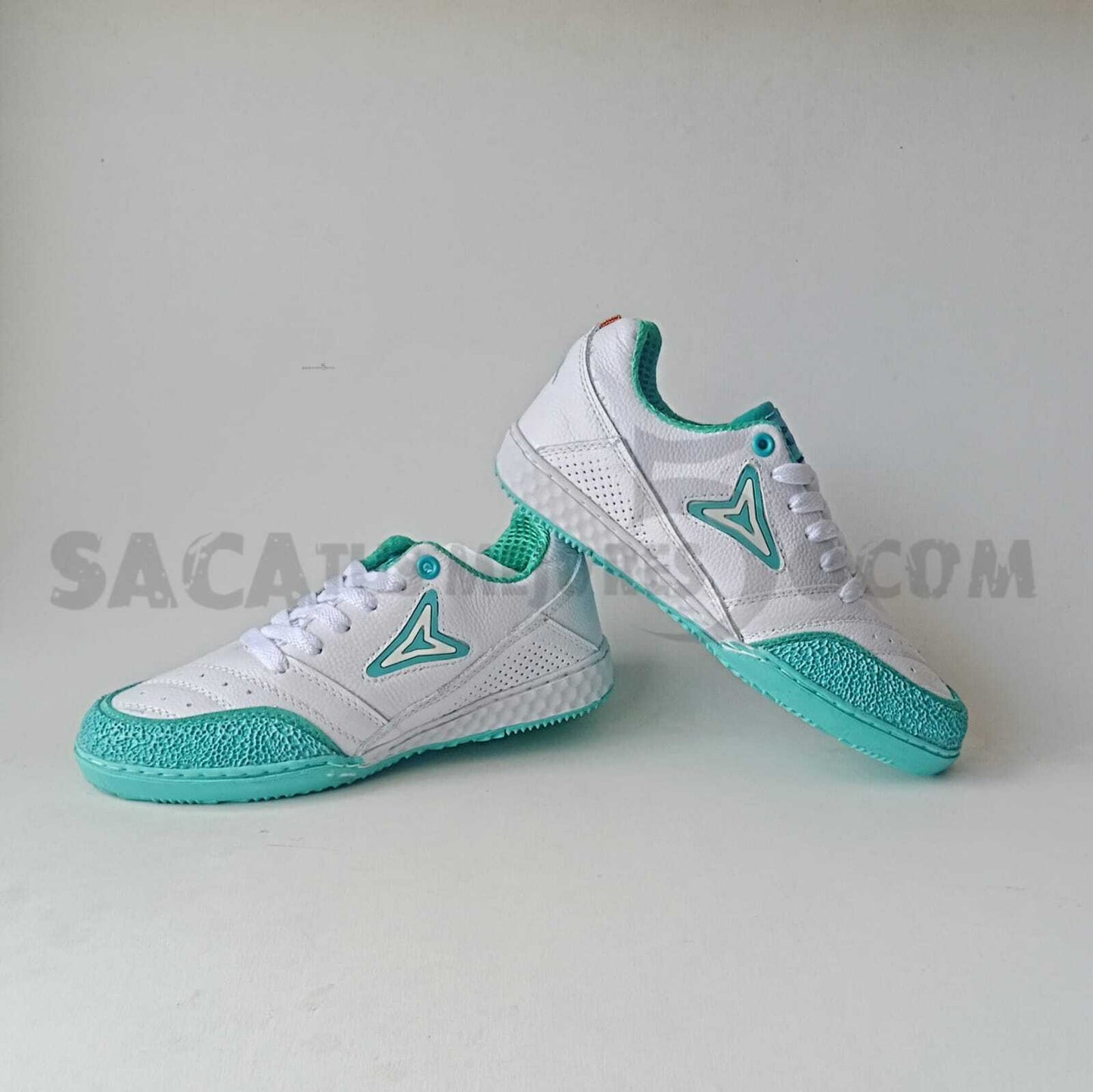 Zapatillas para Microfutbol y Futsal Alcon 2025
