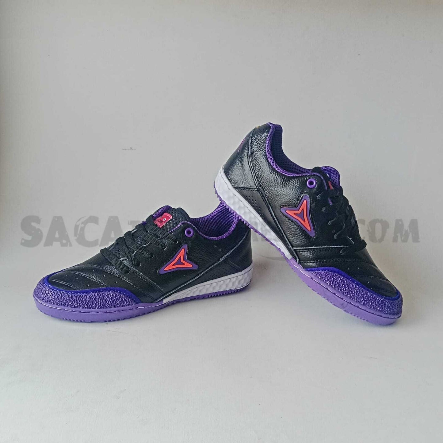 Zapatillas para Microfutbol y Futsal Alcon 2025